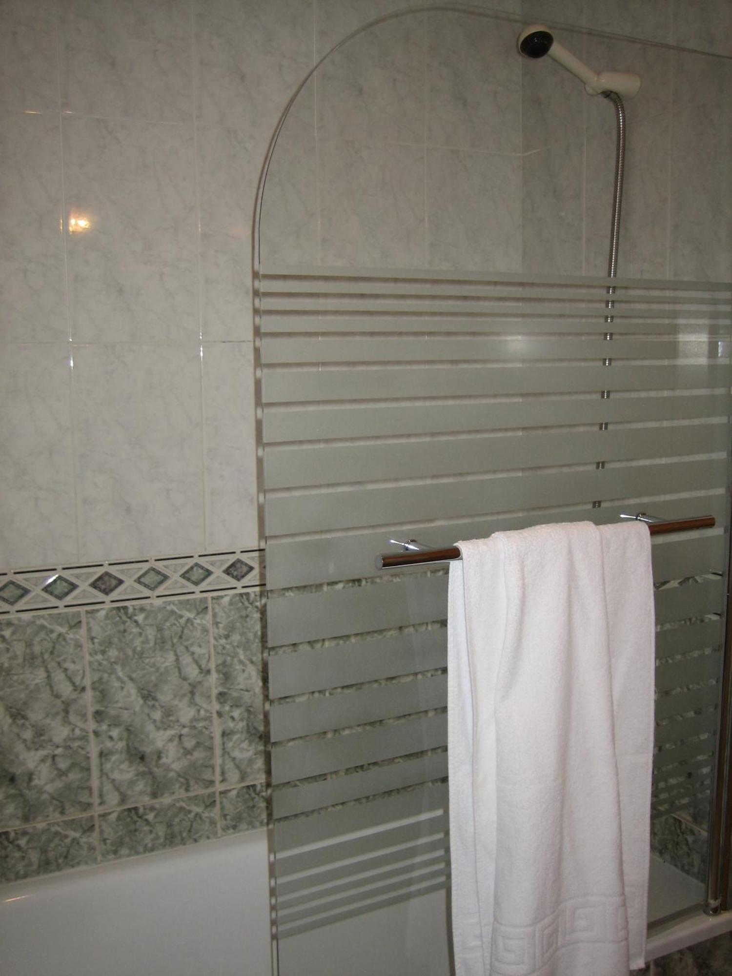Hostal Madruga Elche Extérieur photo